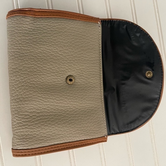 Vintage Nikki Nonno Set of 2 Clutch Handbag Black and Tan Pebble Leather Purse - Picture 3 of 11